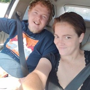 Meet your Posher, Derek